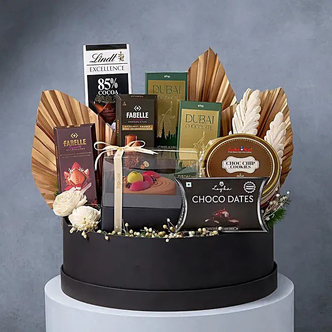 Gourmet Chocolate N Rouge Reverie Decadence Box